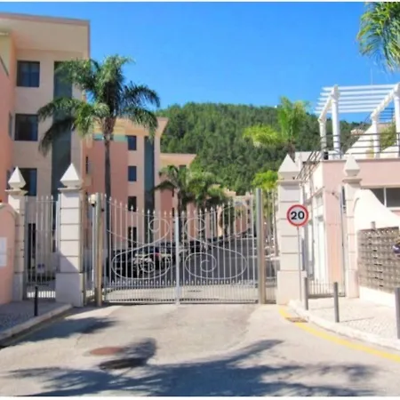 Sunshine Apartment *